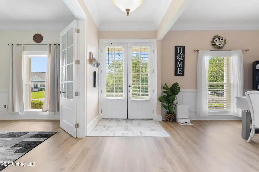 6405 Seawinds Boulevard, Biloxi, MS 39532 - Image #3