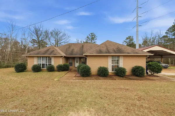263 Charlie James Road, Mendenhall, MS 39114
