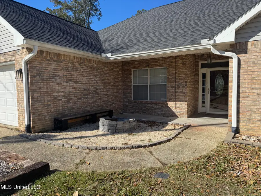 646 Koula Drive, Diamondhead, MS 39525 - Image #2