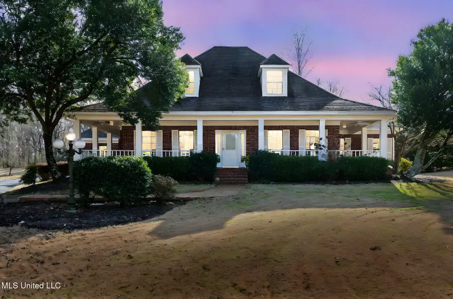 7885 Hunters Bend Cove, Olive Branch, MS 38654 - Image #2