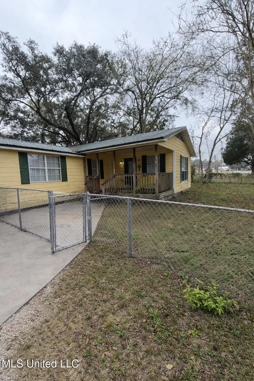 3906 Old Mobile Avenue, Pascagoula, MS 39581 - Image #1