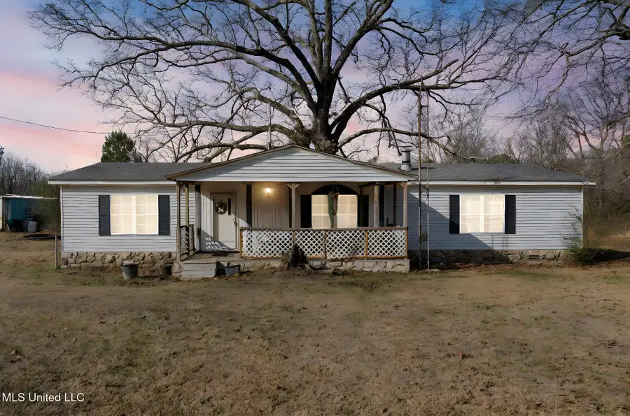 379 Wildwood Road, Holly Springs, MS 38635 - Image #2