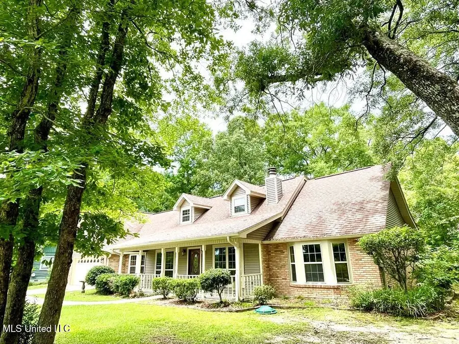 508 W Lakeshore Drive, Carriere, MS 39426 - Image #2