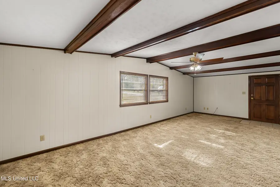 64 Eastview Circle, Laurel, MS 39443 - Image #3