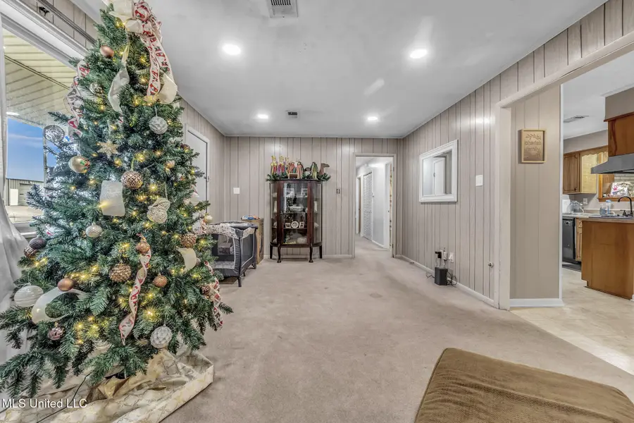 214 Georgia Street, Batesville, MS 38606 - Image #3