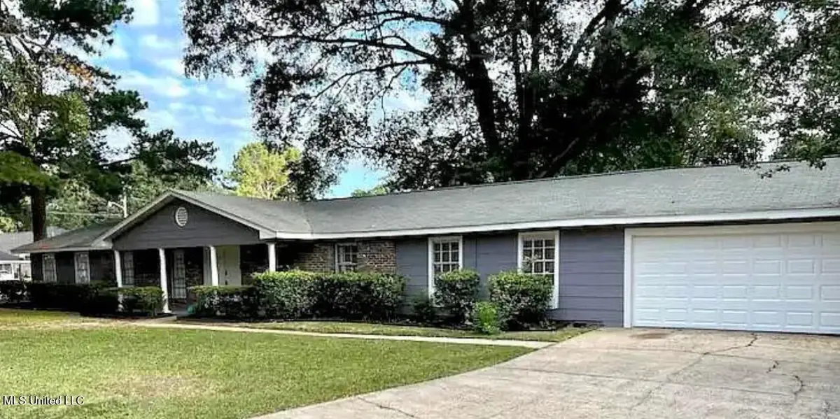 1204 Deerfield Lane, Jackson, MS 39211 - Image #1