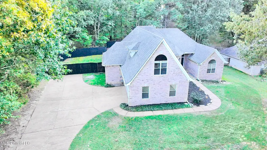 7639 Savannah Cove, Olive Branch, MS 38654 - Image #2