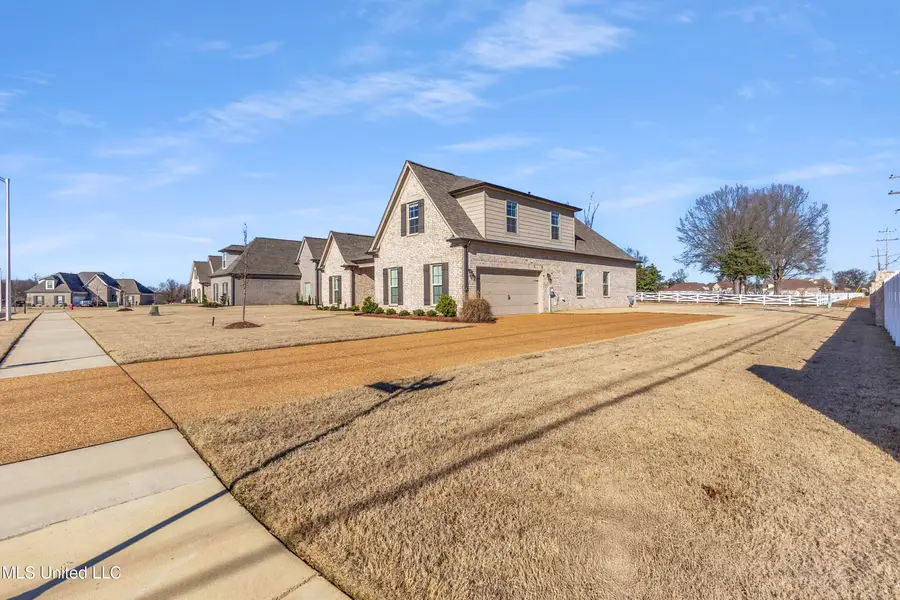 4990 Witt Cove, Olive Branch, MS 38654 - Image #2