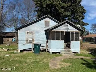 219 Elm Street, Greenwood, MS 38930 - Image #1