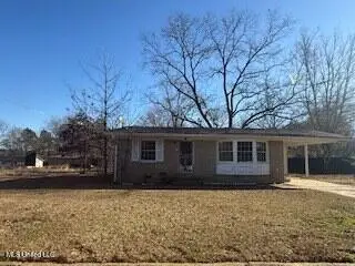 277 Chickasaw Street, Holly Springs, MS 38635