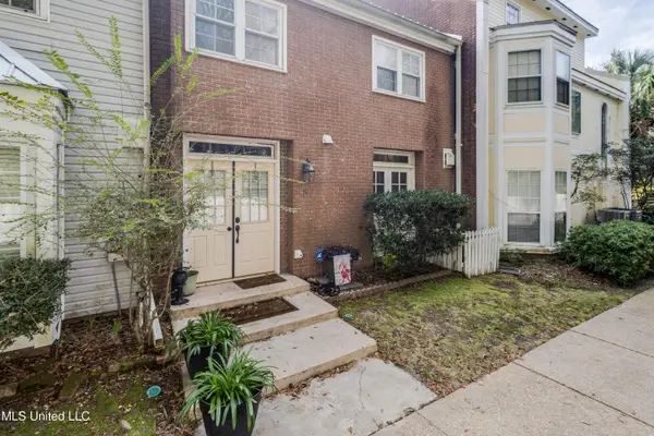 928 Courthouse Road, Gulfport, MS 39507