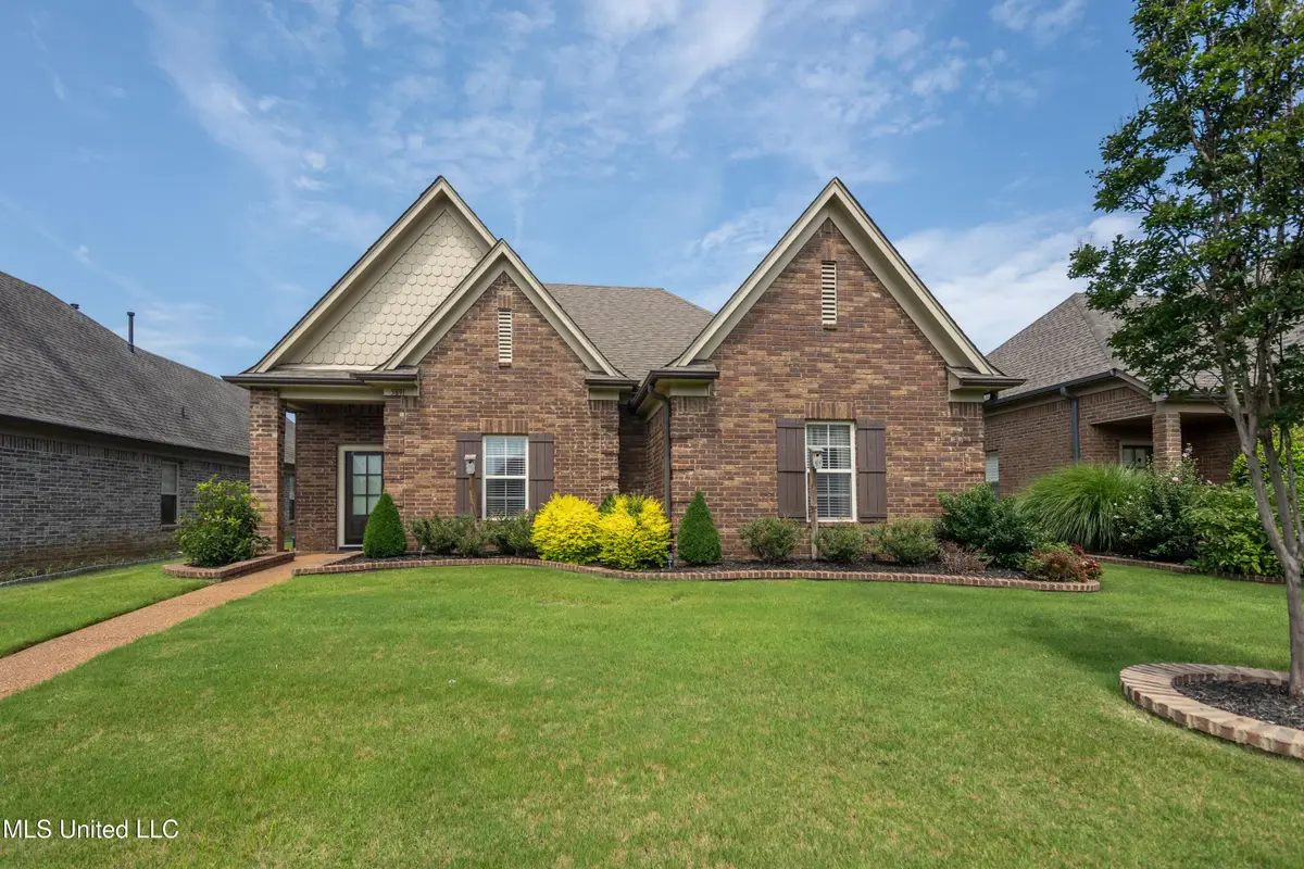 5891 Foxdale Loop, Southaven, MS 38672 - Image #1