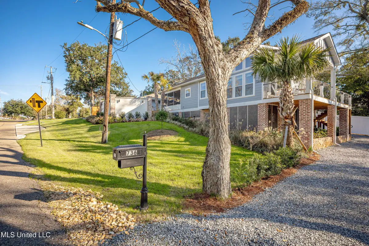 736 Signal Street, Ocean Springs, MS 39564 - Image #1