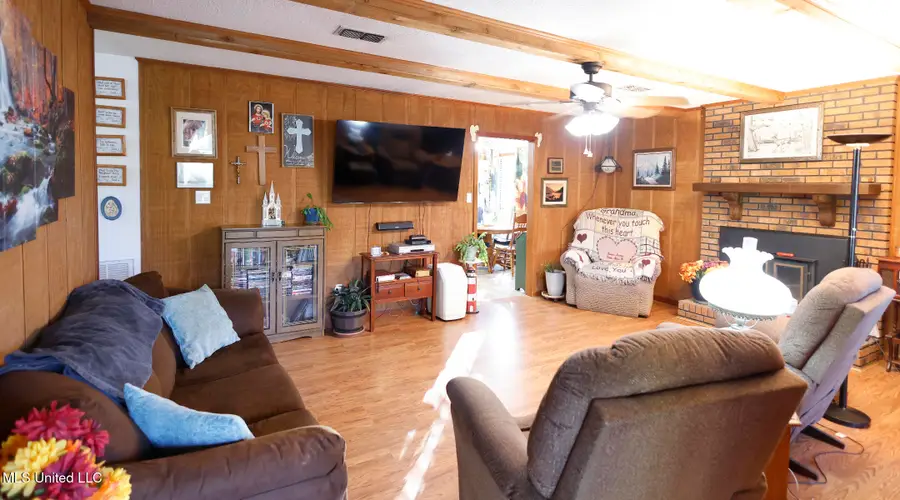 1182 E Robb Street, Summit, MS 39666 - Image #2