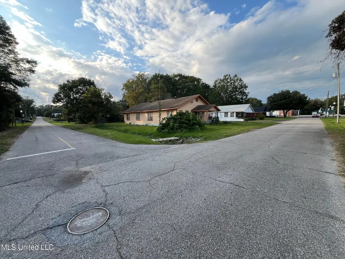 107 Cypress Street, Richton, MS 39476 - Image #1