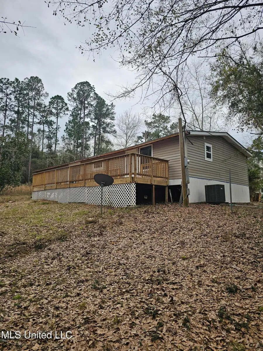 9712 Lualini Place, Diamondhead, MS 39525 - Image #3