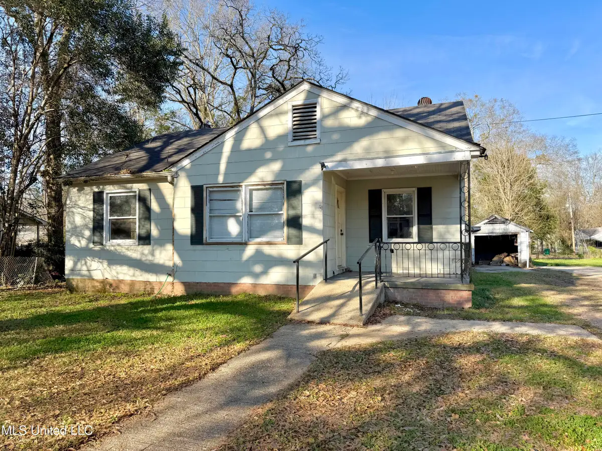 254 Rogers Circle, Brookhaven, MS 39601 - Image #1