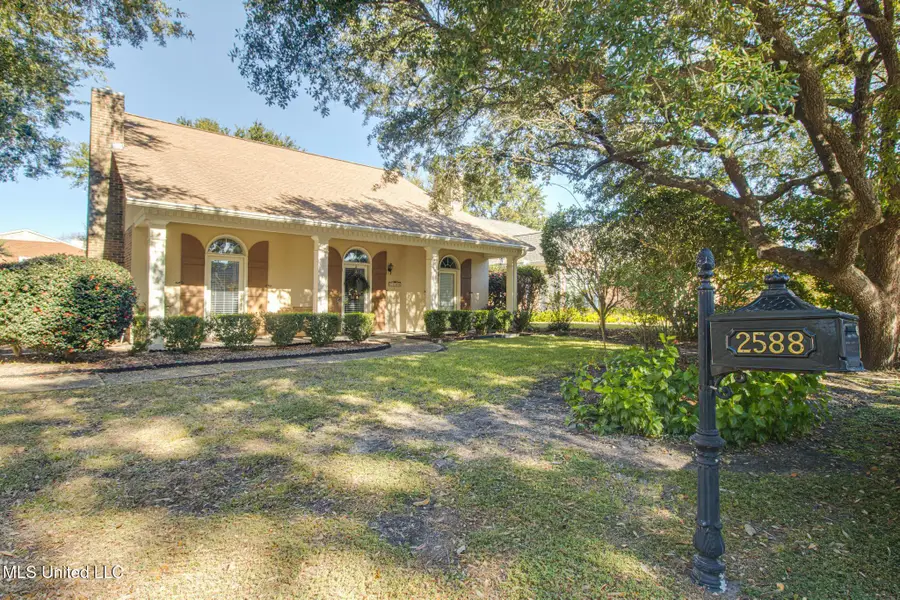 2588 Rue Palafox, Biloxi, MS 39531 - Image #2