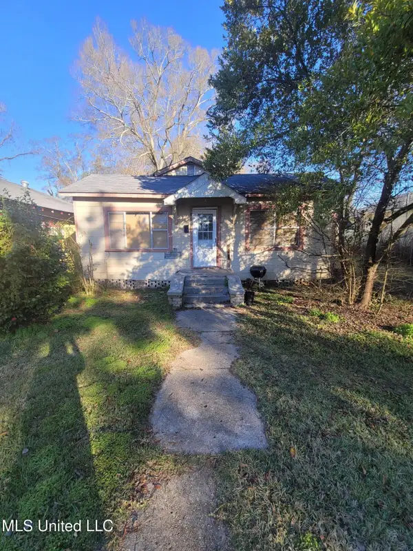 122 Denwiddie Avenue, McComb, MS 39648