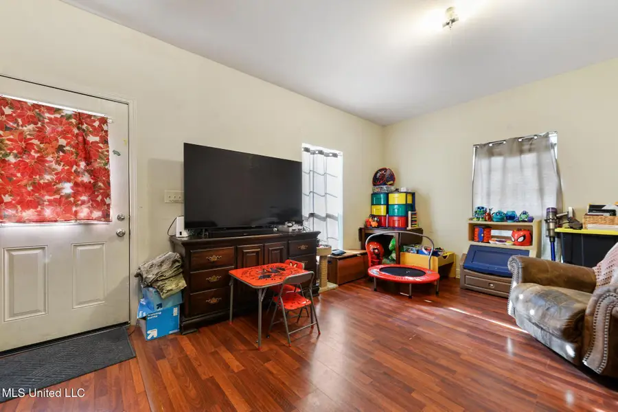 321/323 Ruella Street, Bay Saint Louis, MS 39520 - Image #3