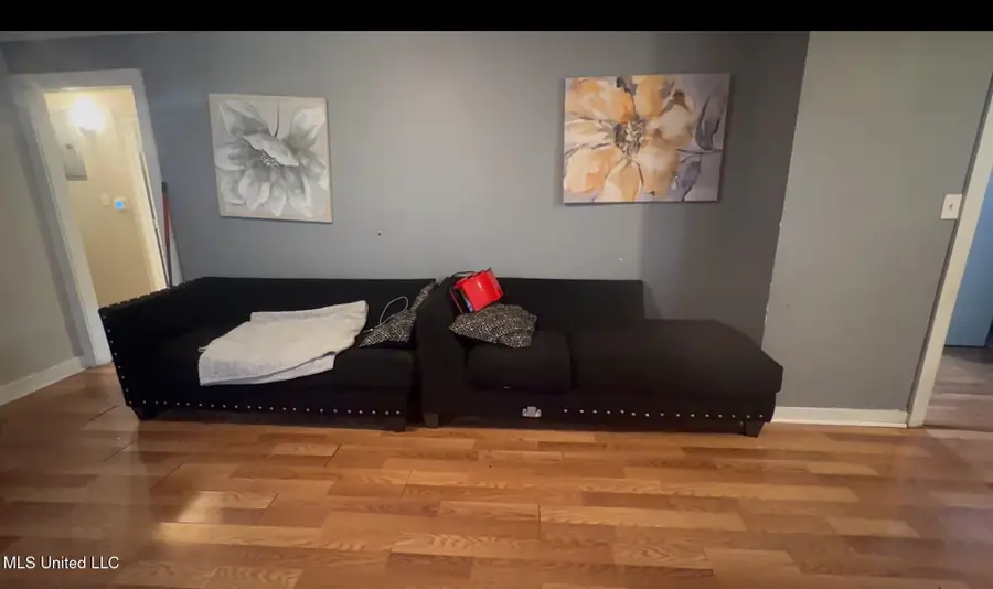 2930 Greenview Drive, Jackson, MS 39212 - Image #3