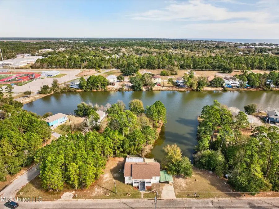 410 Wittman Avenue, Pass Christian, MS 39571 - Image #2