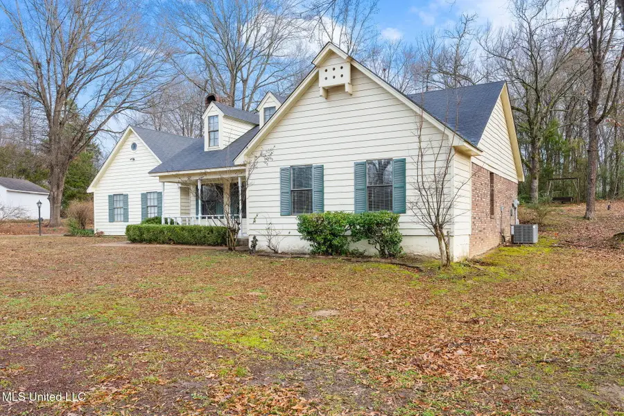 2774 Itasca Drive, Nesbit, MS 38651 - Image #3