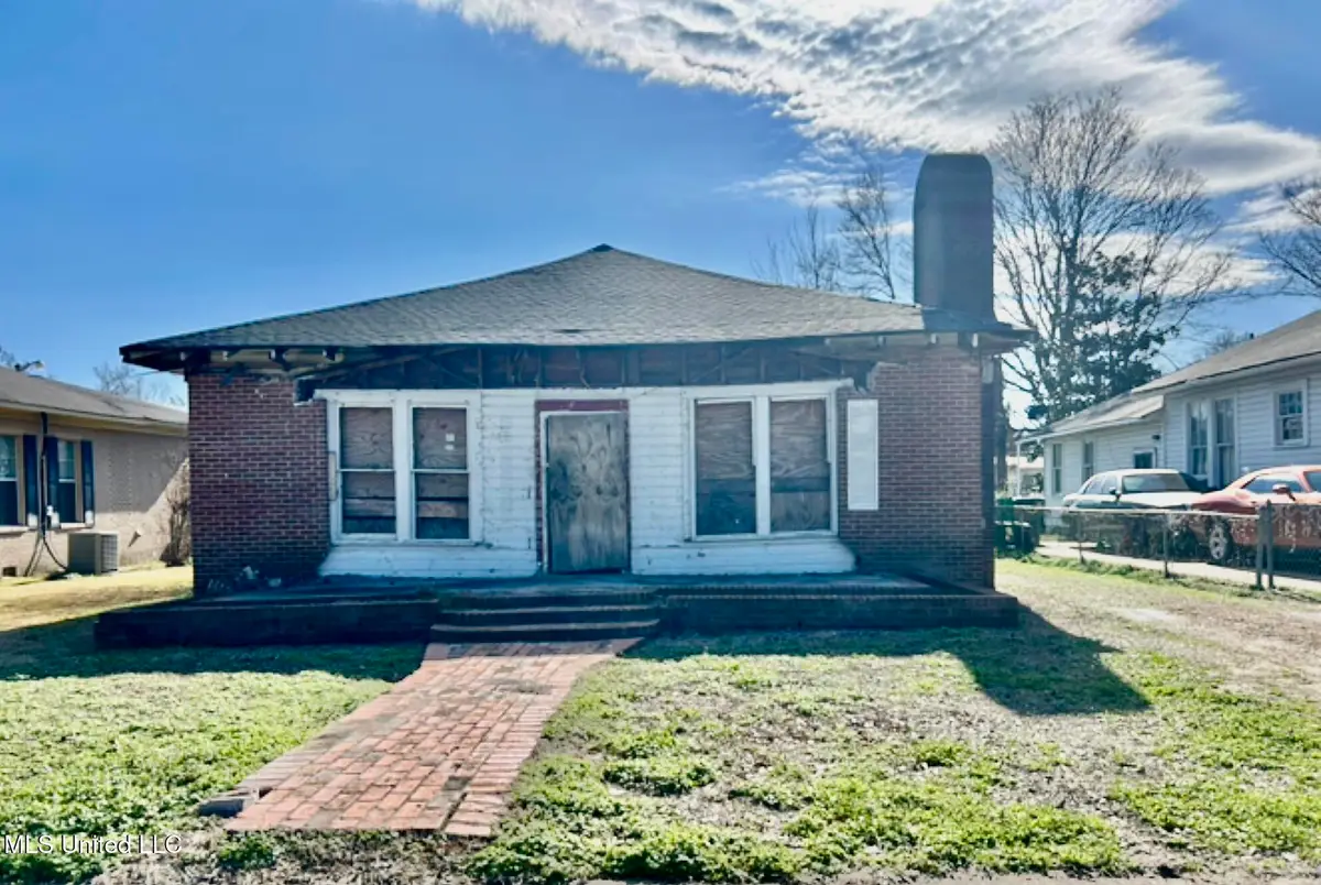 1103 Strong Avenue, Greenwood, MS 38930 - Image #1