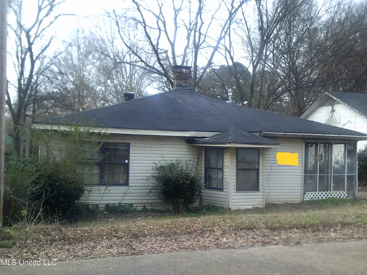 1135 S Mound Street, Grenada, MS 38901 - Image #1