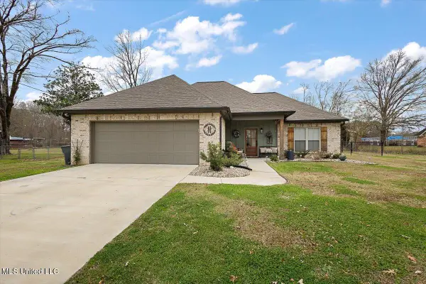 3175 Stark Drive, Pearl, MS 39208