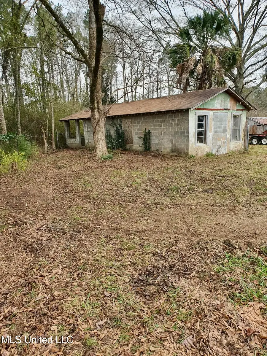 6042 Enterprise Road, Summit, MS 39666 - Image #3