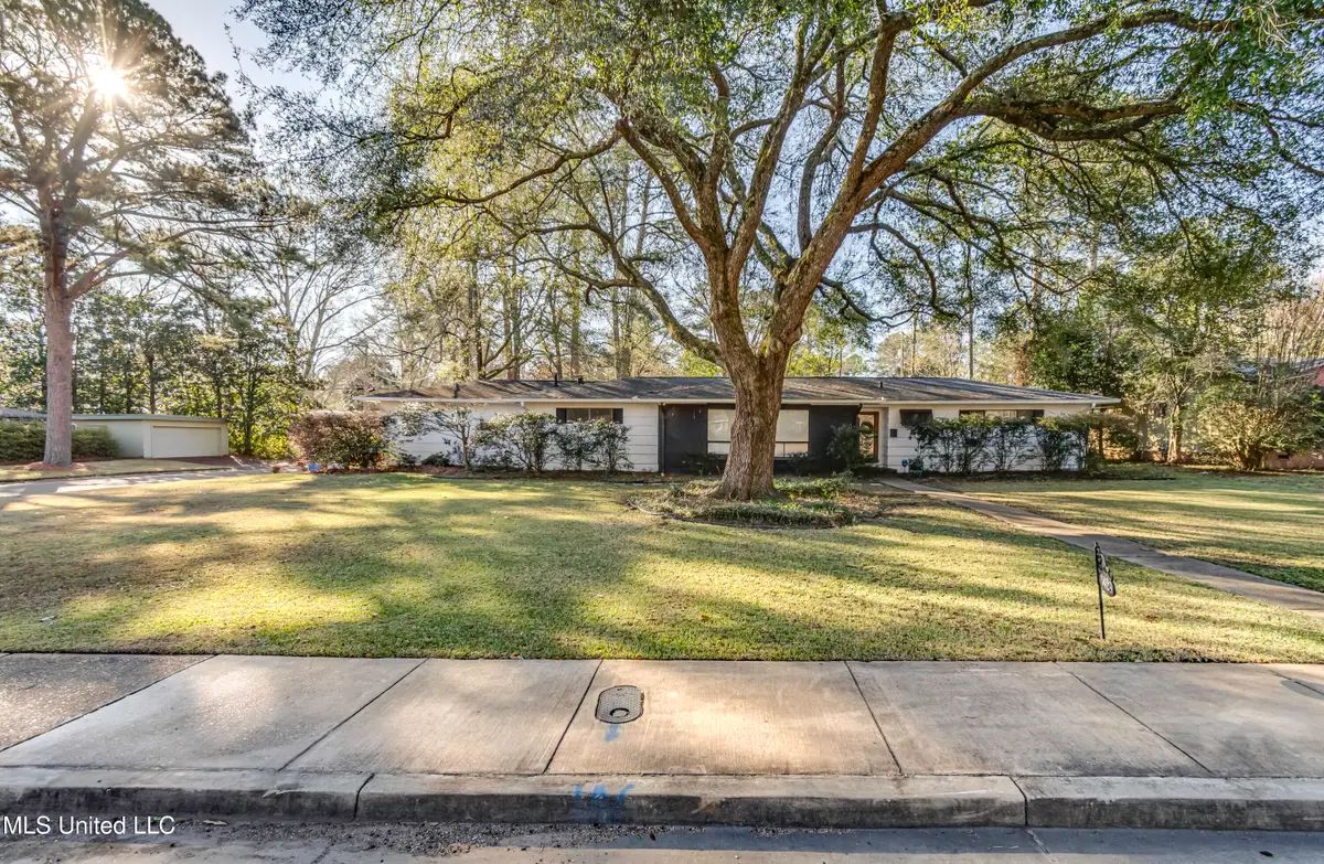 1429 E Northside Drive, Jackson, MS 39211 - Image #1