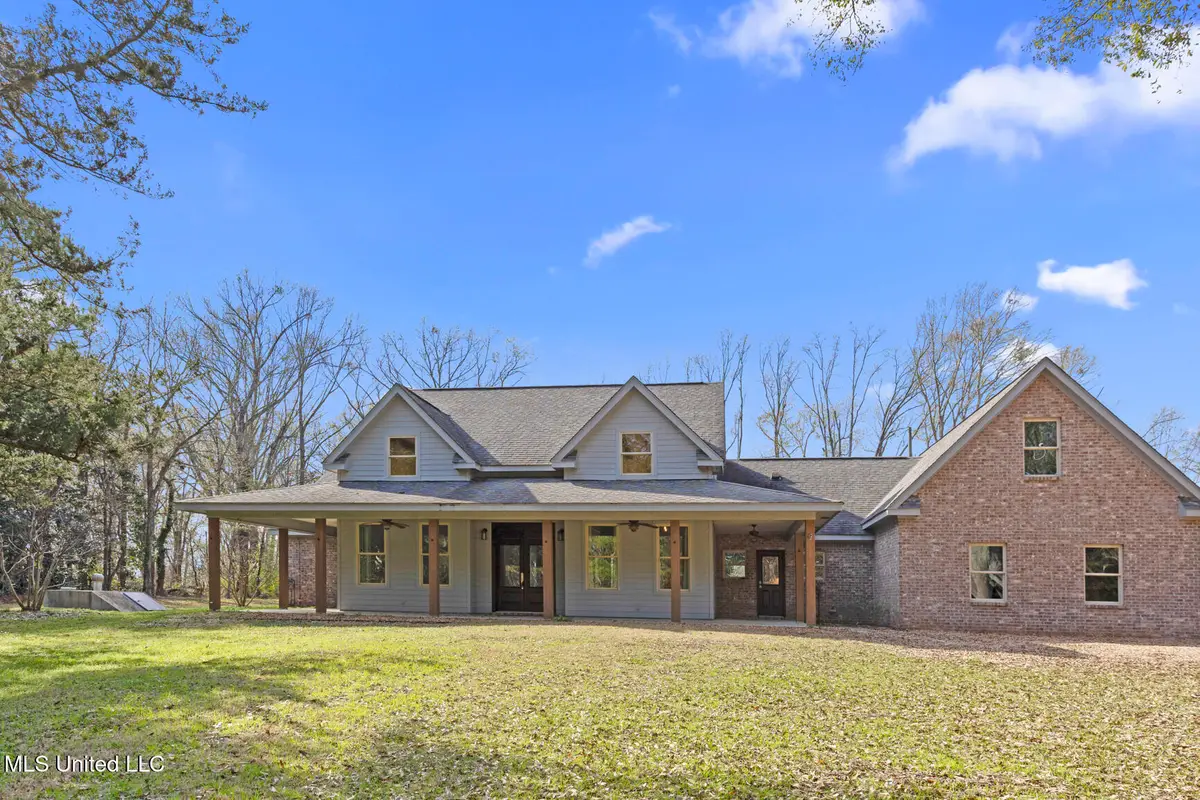 236 Childress Lane, Flora, MS 39071 - Image #1