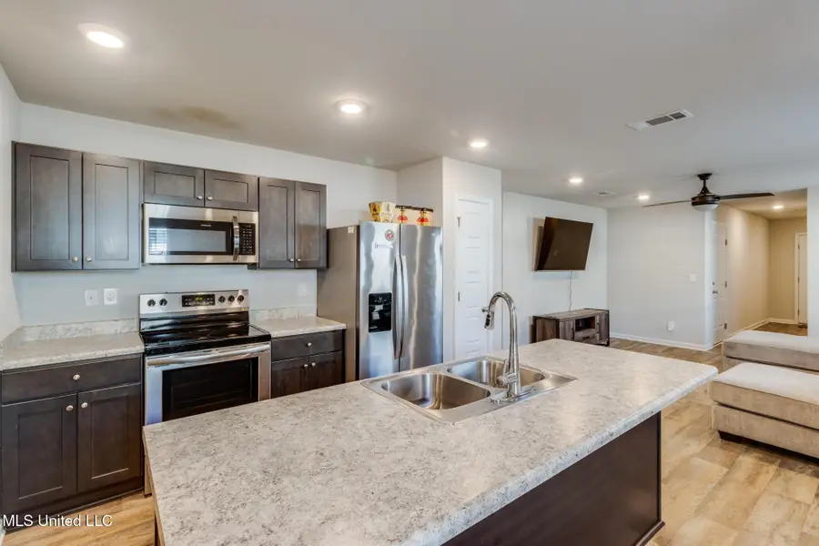 2200 Magazine Street, Ocean Springs, MS 39564 - Image #3