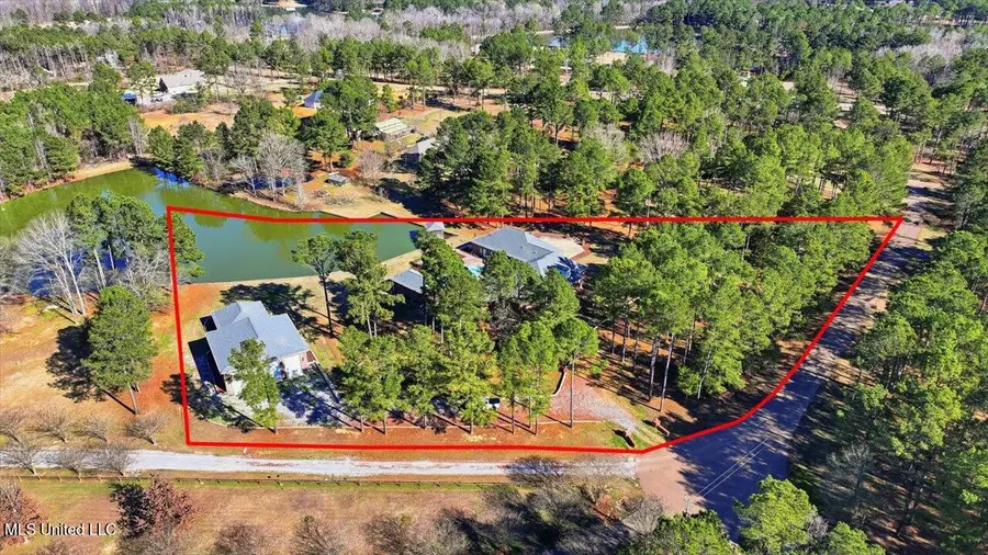 123 Lakeshire Cove, Canton, MS 39046 - Image #2