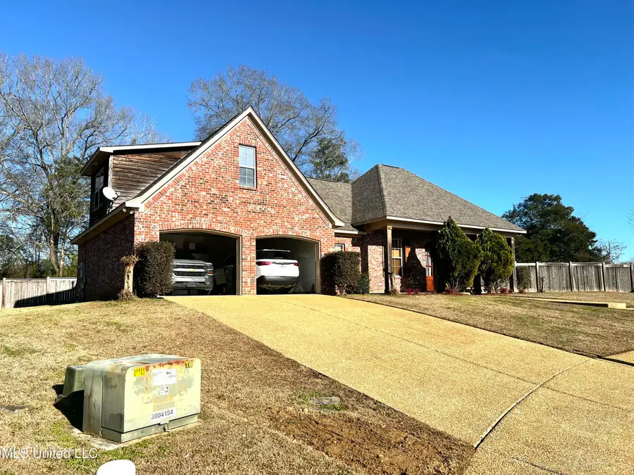 506 Orchard Brook Court, Florence, MS 39073 - Image #2