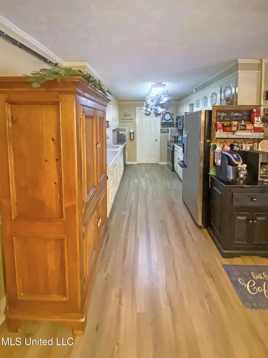 104 City Limits Road, Brandon, MS 39042 - Image #2