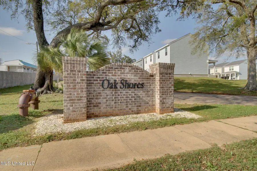 1664 Beach Boulevard, Biloxi, MS 39531 - Image #2