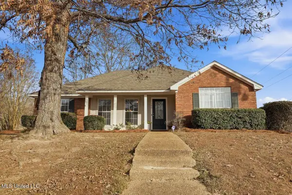 300 White Oak Drive, Brandon, MS 39047