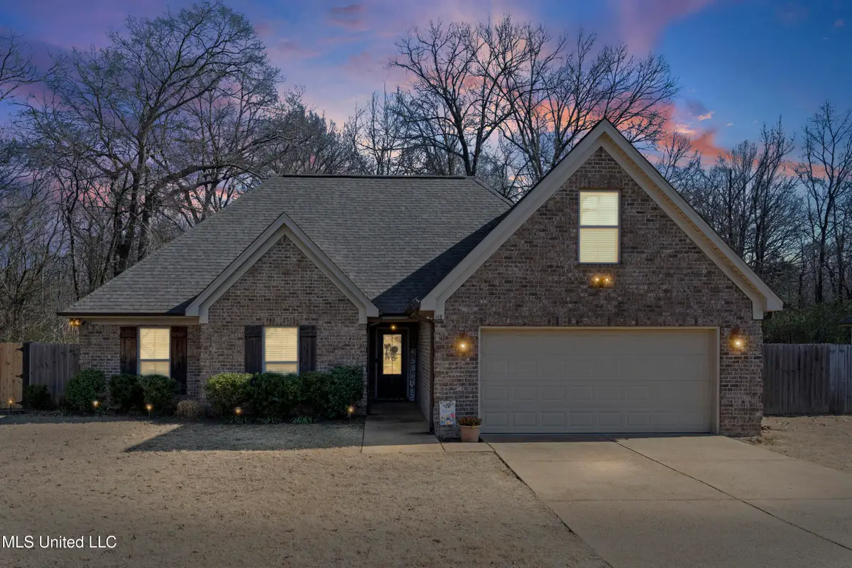 115 Fairway Drive, Senatobia, MS 38668 - Image #1