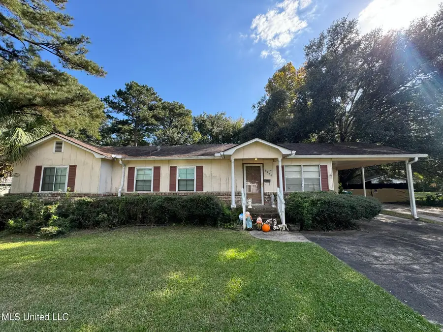 2930 Dantzler Street, Moss Point, MS 39552 - Image #2