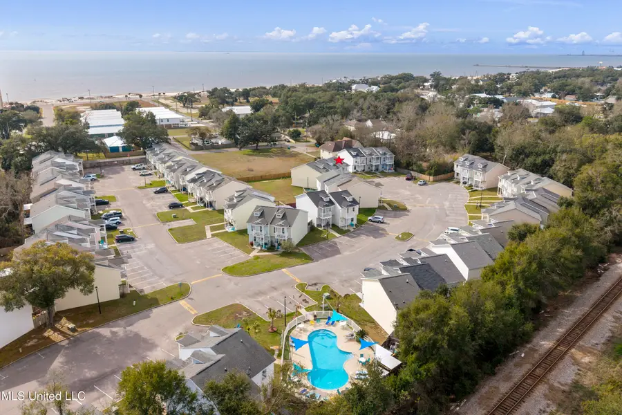 1205 Century Oaks Drive, Gulfport, MS 39507 - Image #2