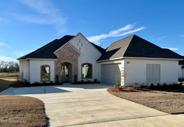 437 Aurora Circle, Canton, MS 39046