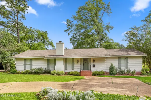 2332 E Northside Drive, Jackson, MS 39211