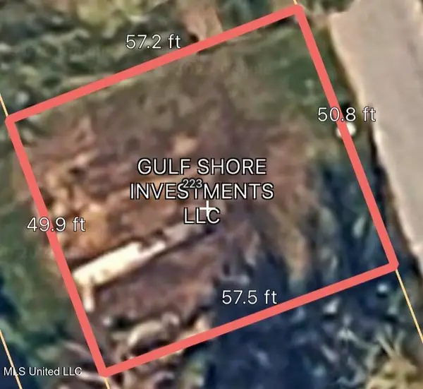 223 S Saint Paul Avenue, Pass Christian, MS 39571