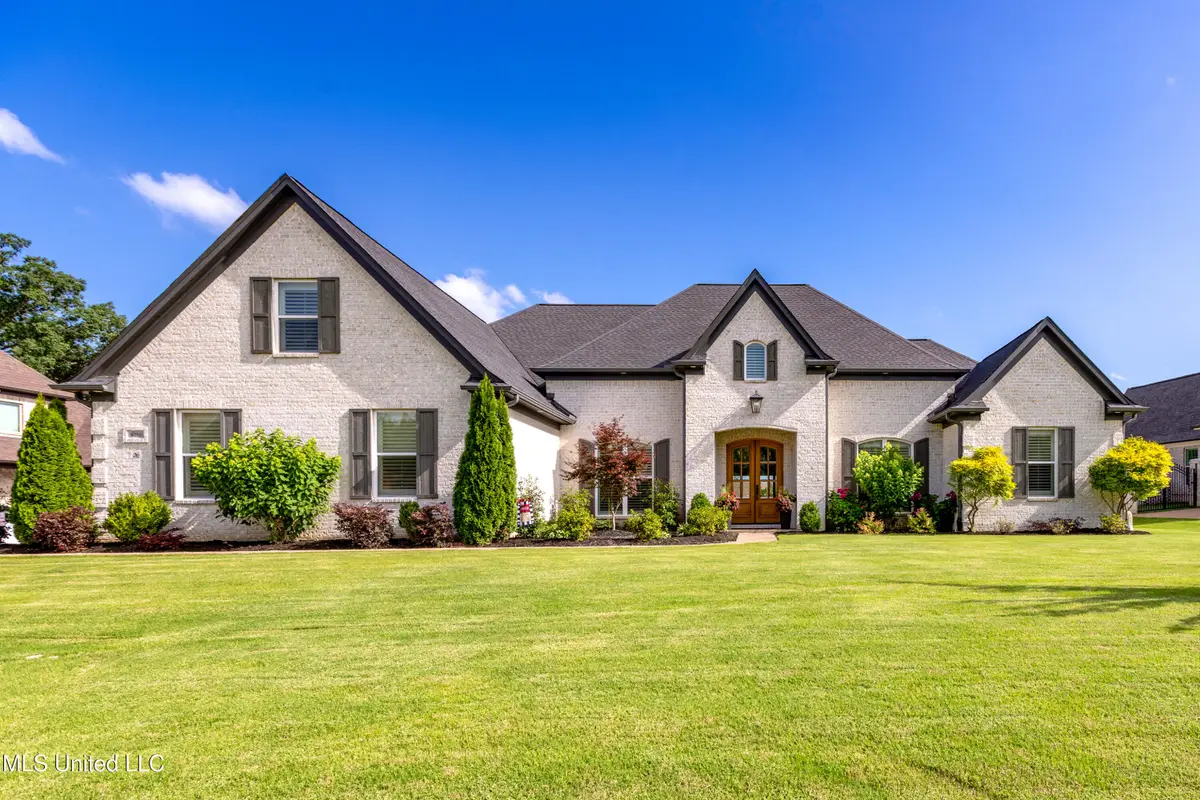 8209 Waterfall Way, Olive Branch, MS 38654 - Image #1