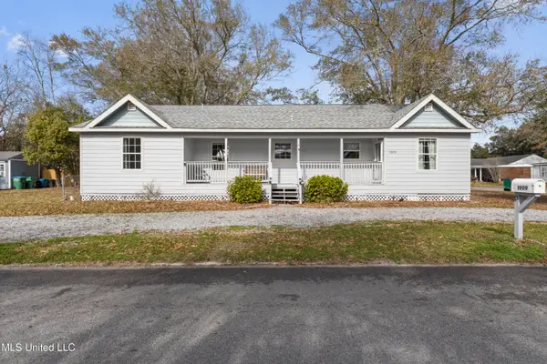 1909 Polk Avenue, Pascagoula, MS 39567