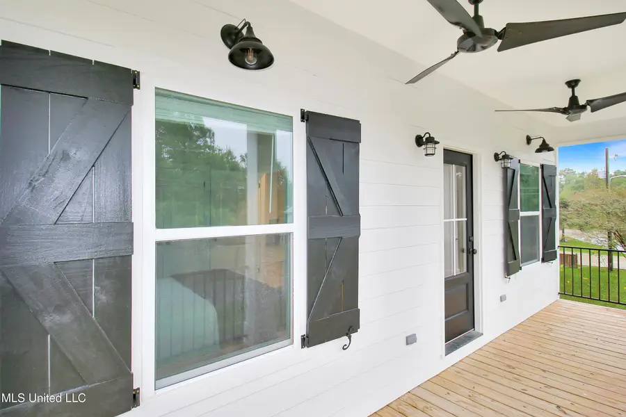 103 Lakeside Drive, Waveland, MS 39576 - Image #2