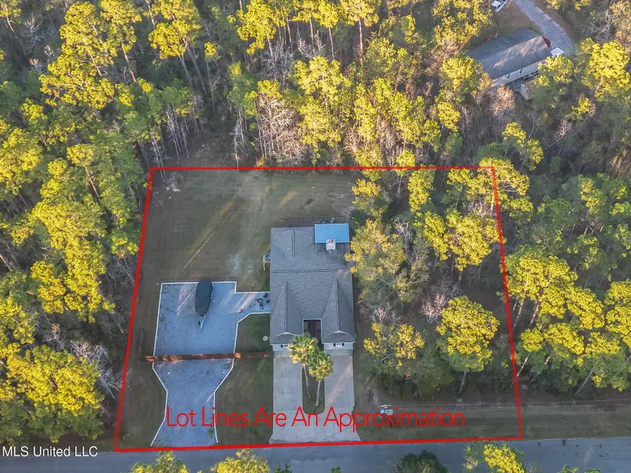 118 Holly Point Drive, Pass Christian, MS 39571 - #3