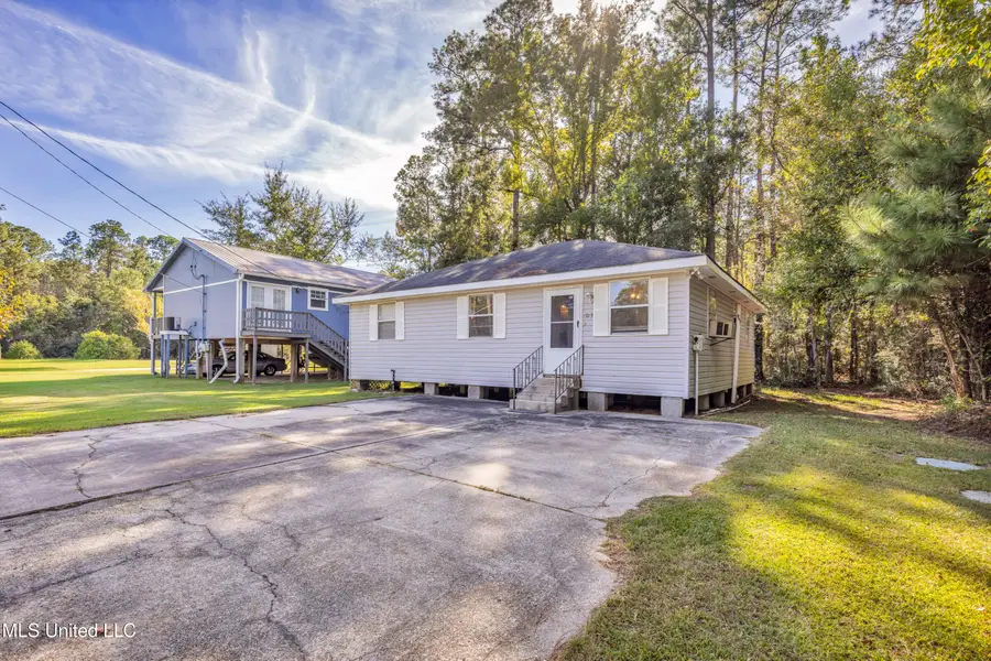 6013 Pine Street, Pearlington, MS 39572 - #2